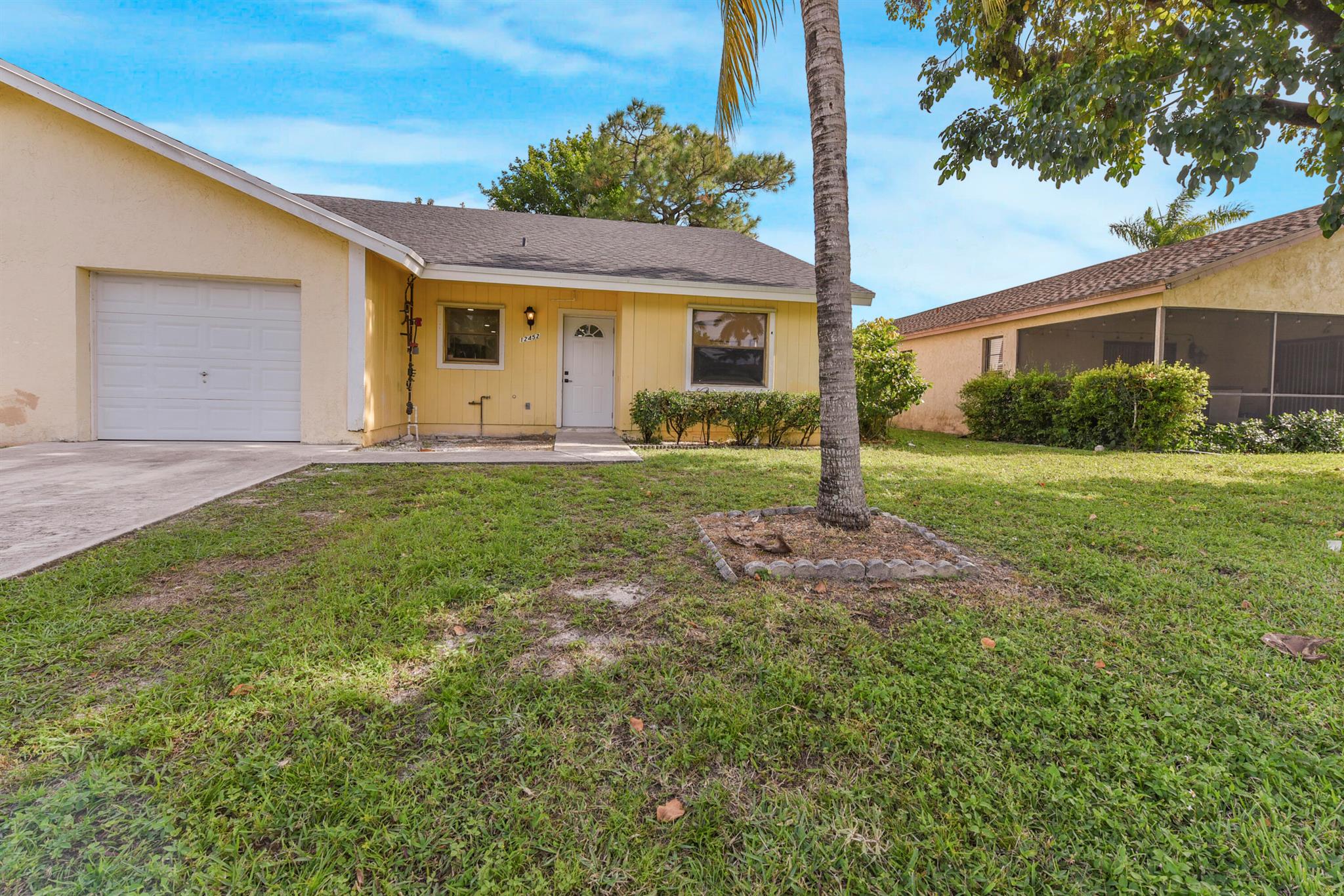 South Shore 4 of Wellingt - Residential Lease