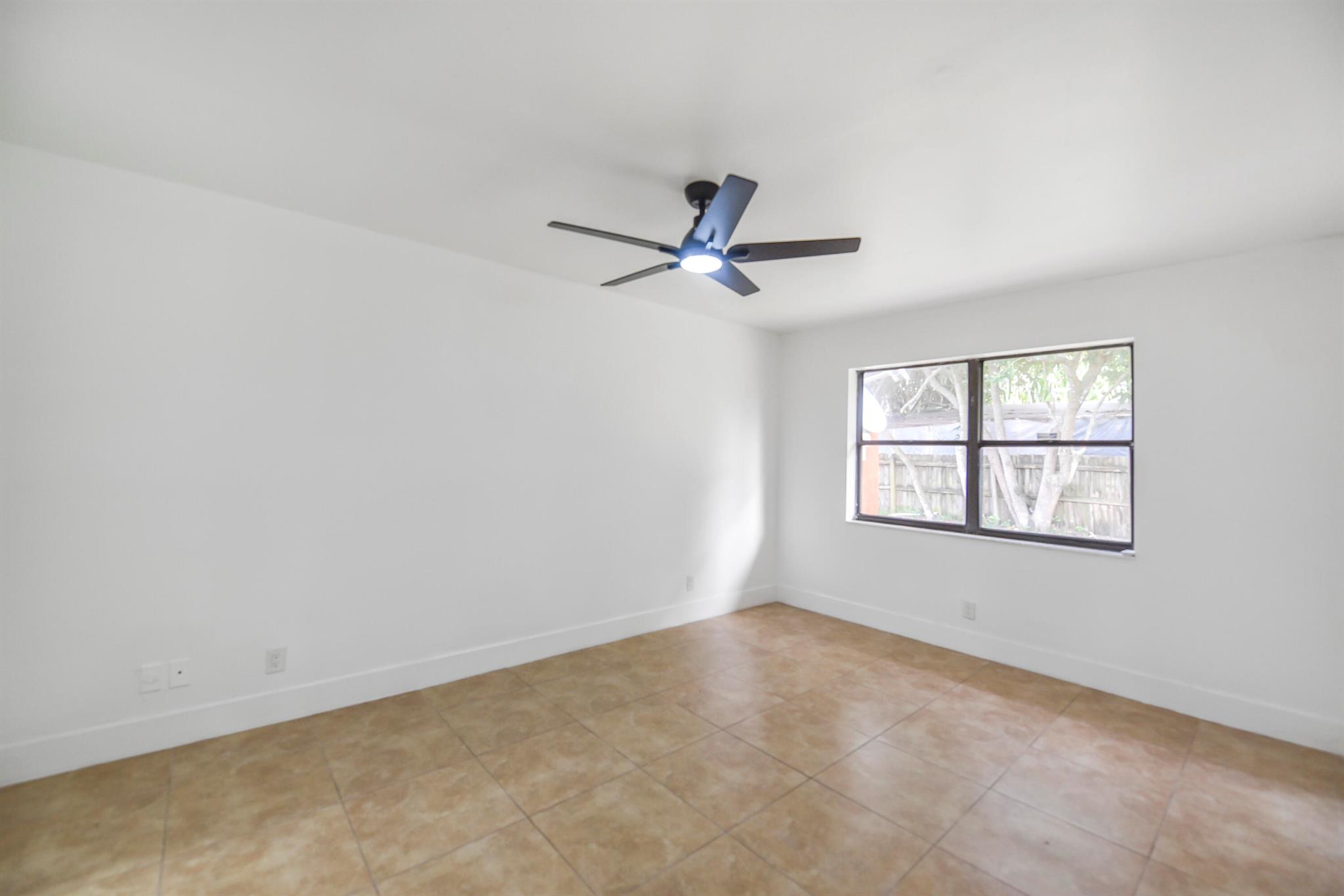 South Shore 4 of Wellingt - Residential Lease