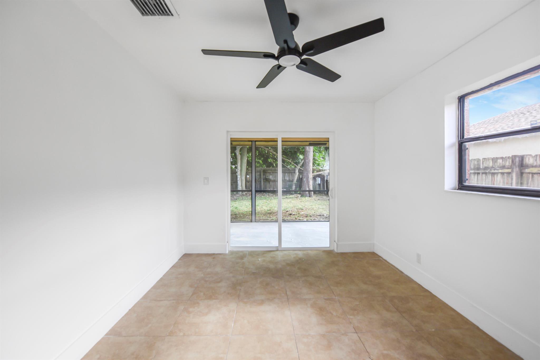 South Shore 4 of Wellingt - Residential Lease