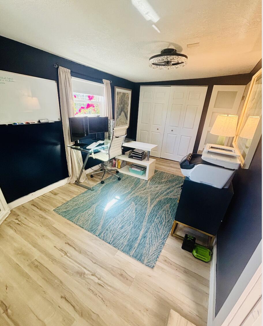 CHURCH CIRCLE - Residential