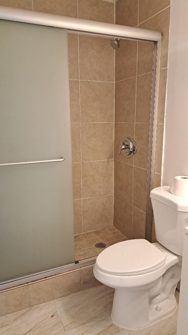 6963 SW 19th St, Pompano Beach, FL, 33068/$349,000 4 6963 SW 19th St