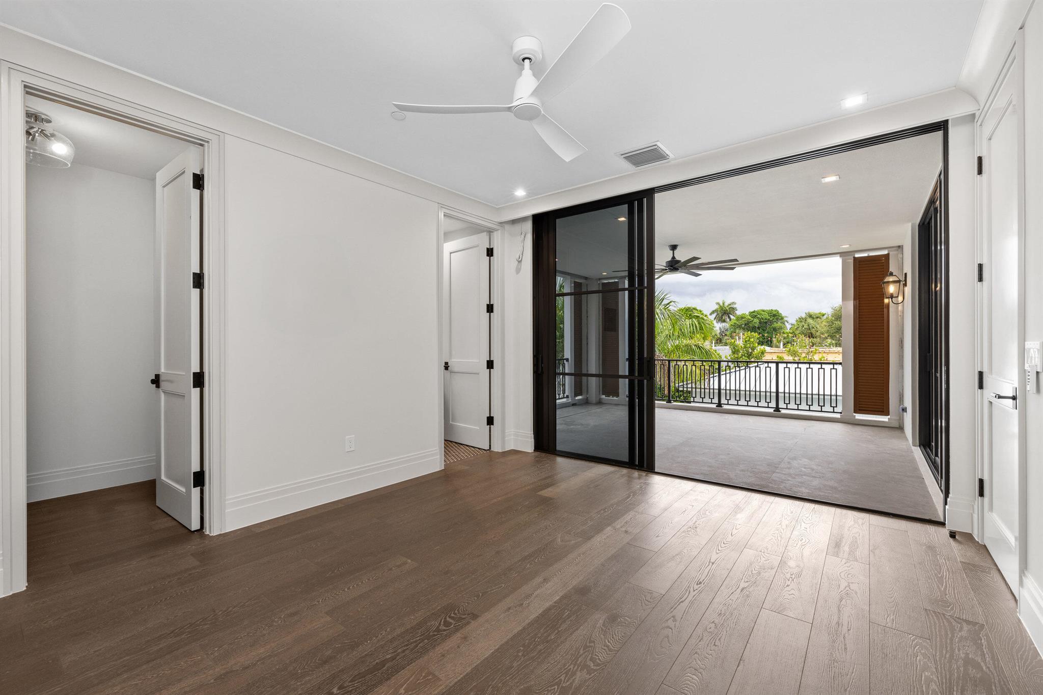 SOPHIA FREY - Residential