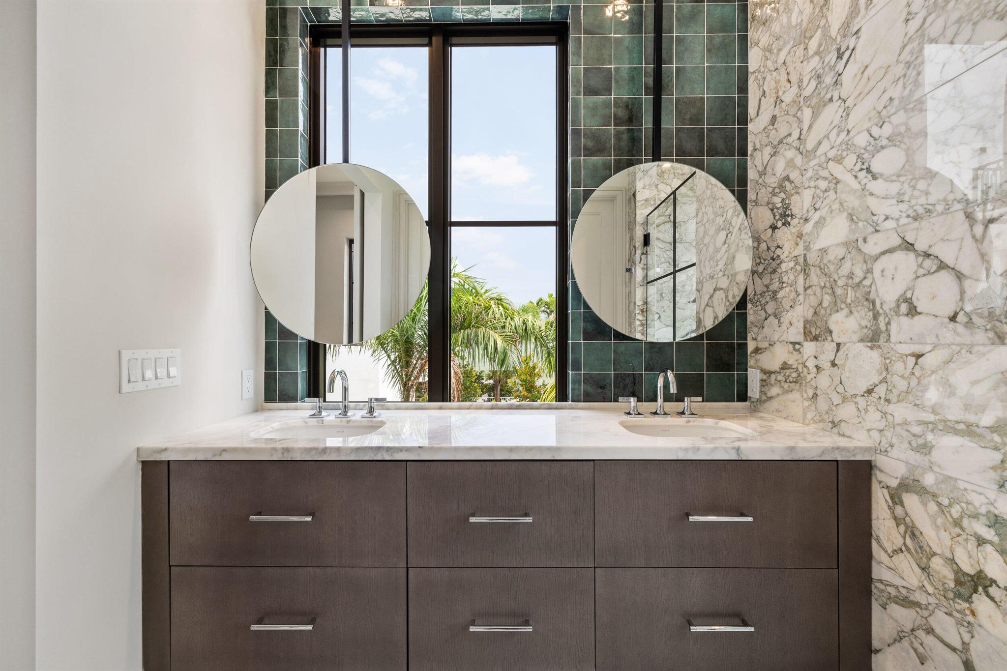 SOPHIA FREY - Residential