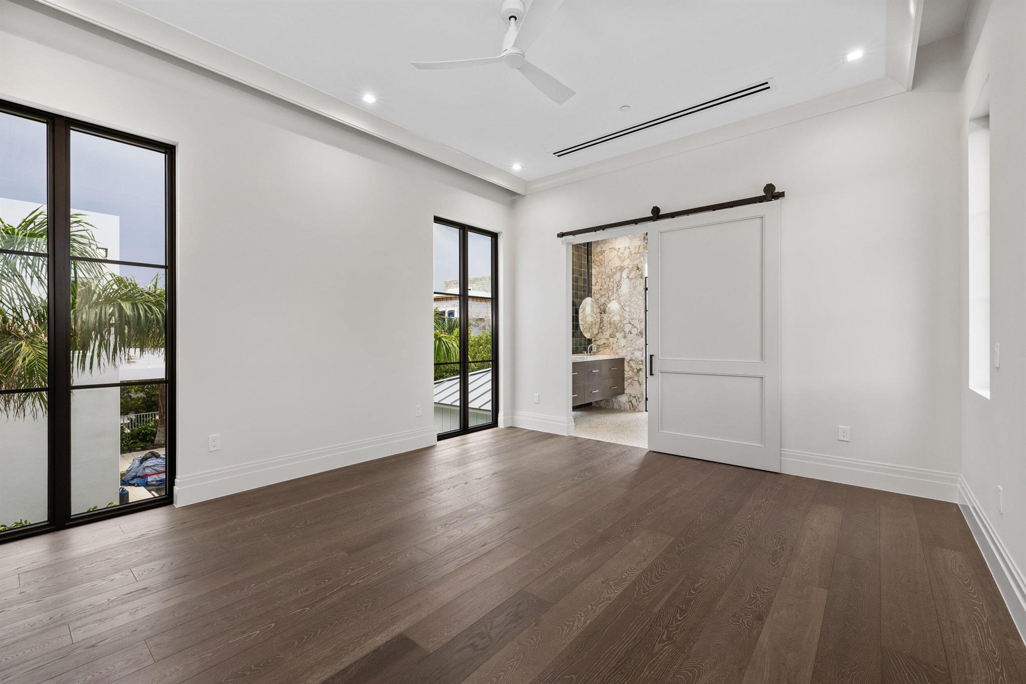 SOPHIA FREY - Residential