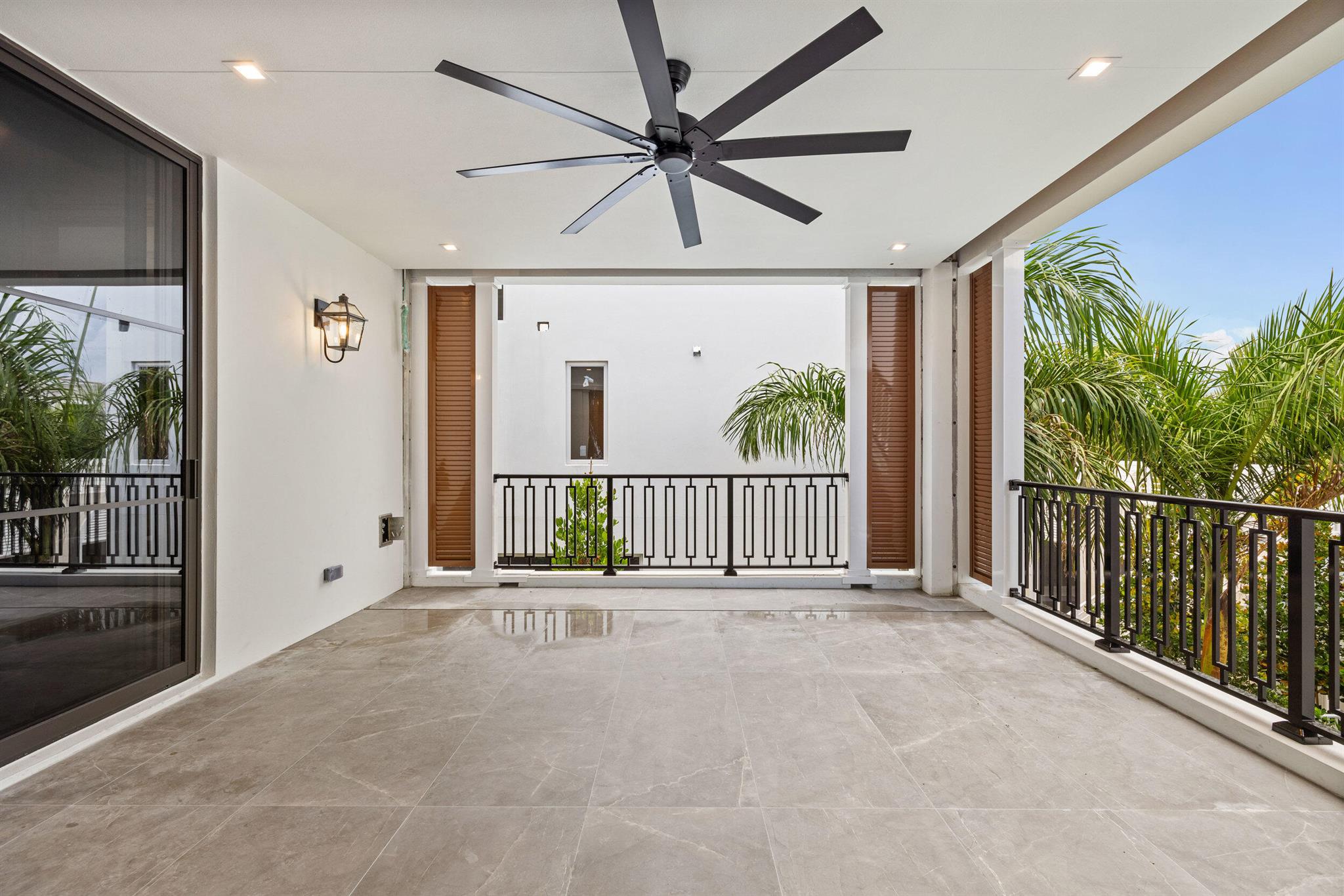 SOPHIA FREY - Residential