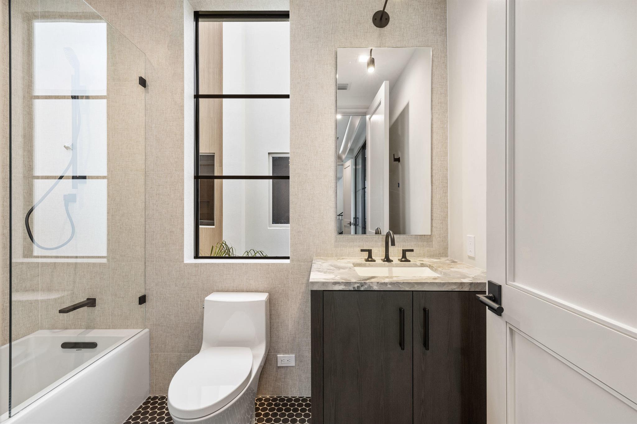 SOPHIA FREY - Residential