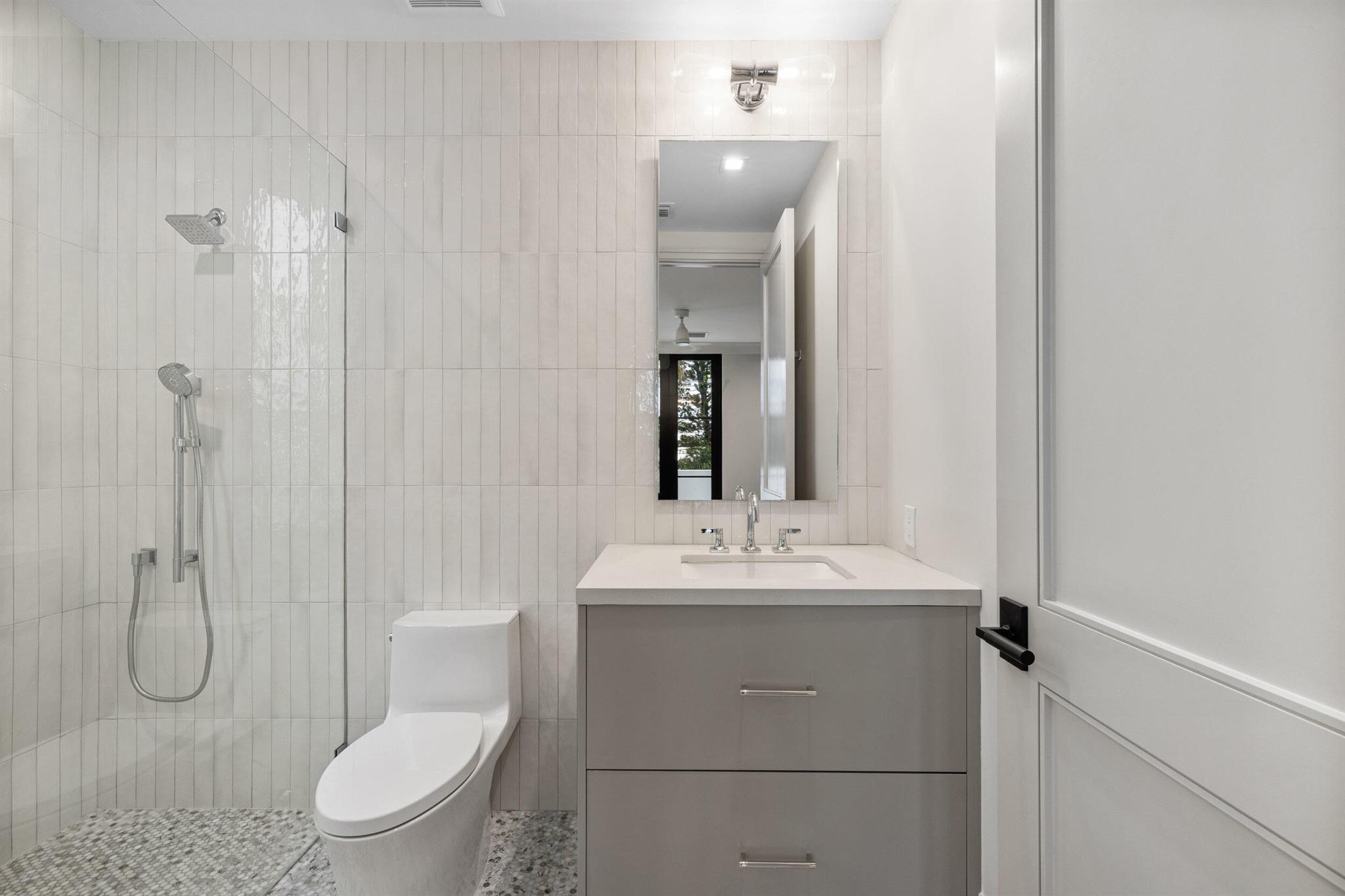 SOPHIA FREY - Residential