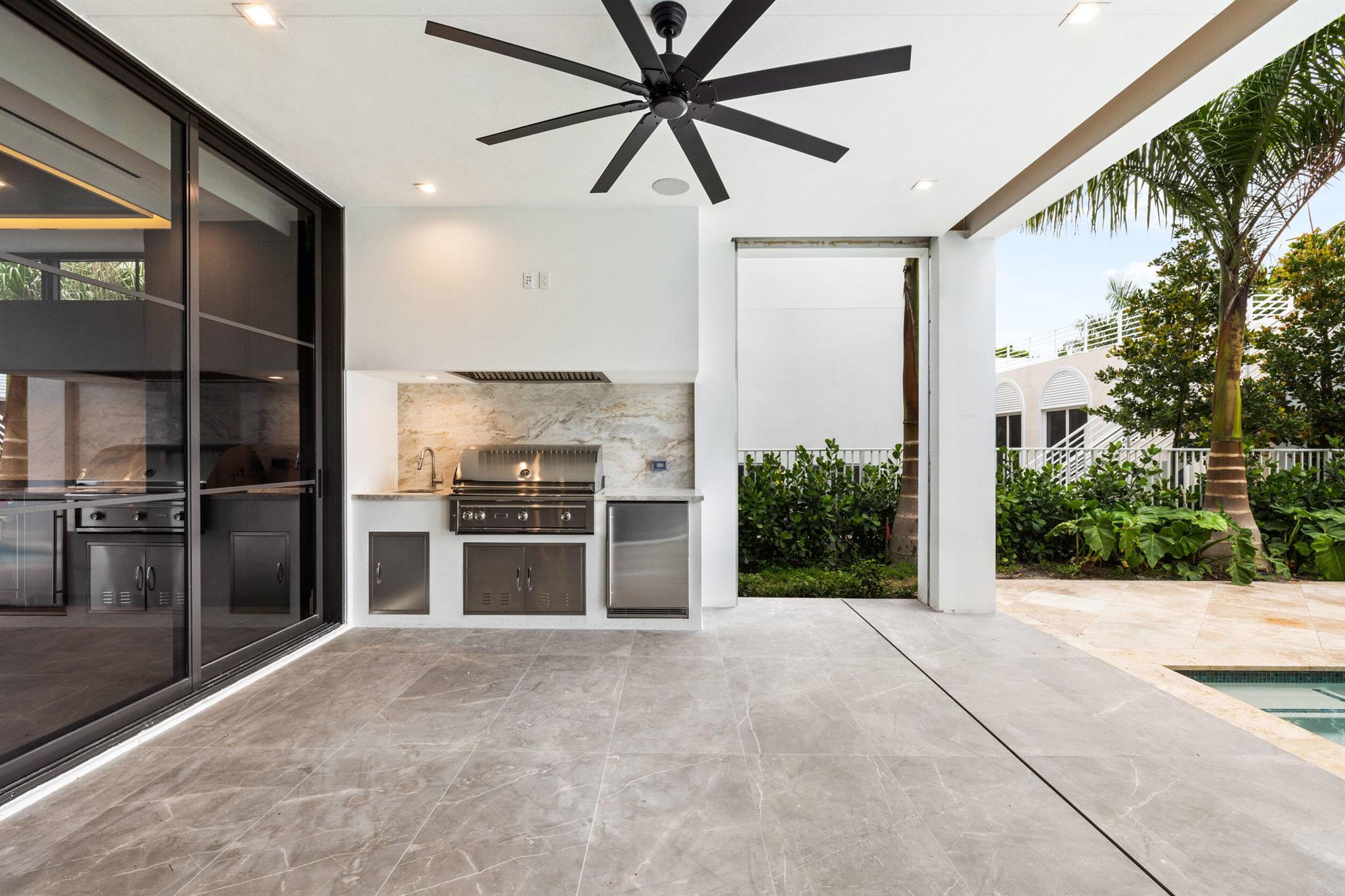 SOPHIA FREY - Residential