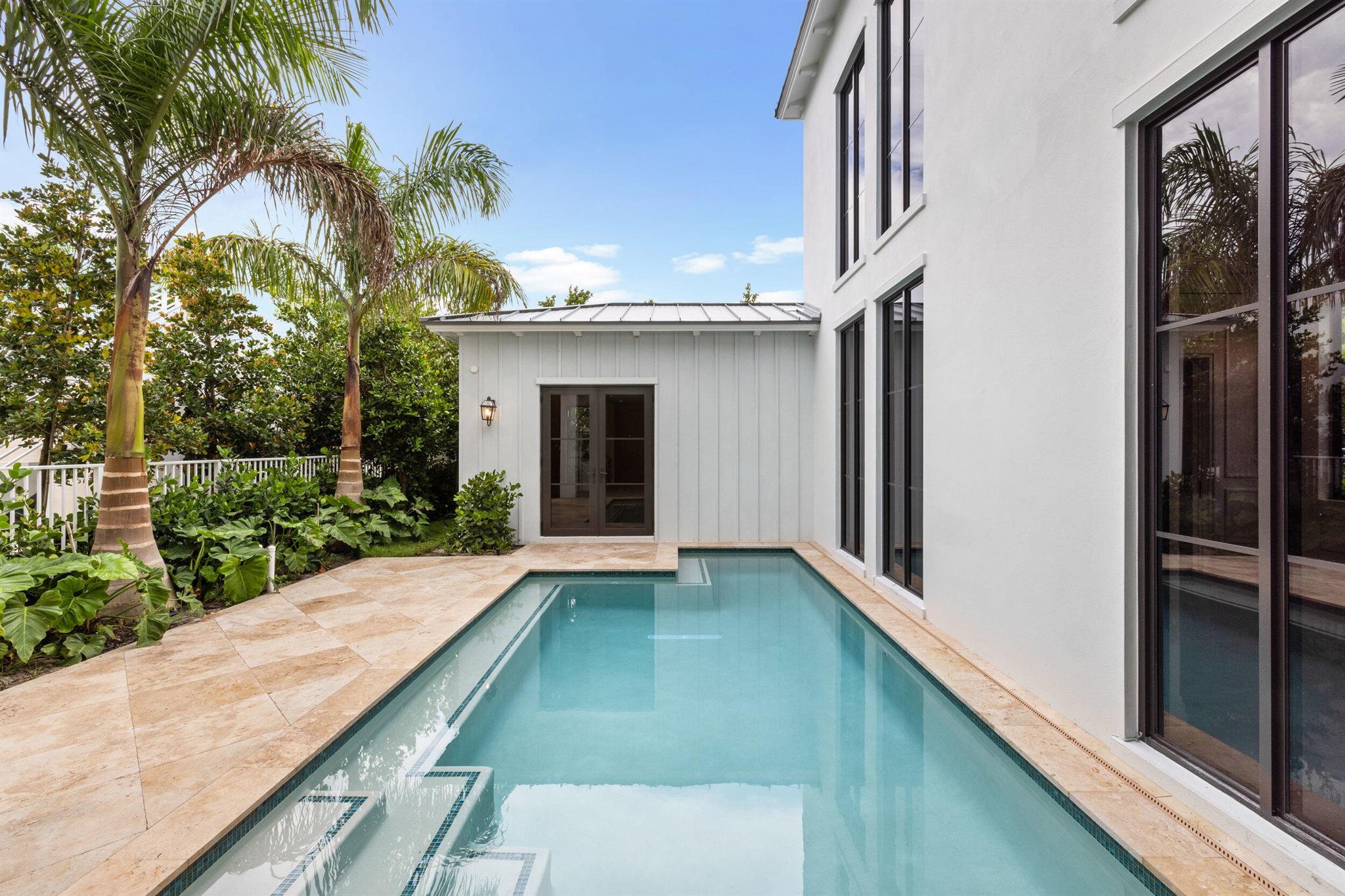 SOPHIA FREY - Residential