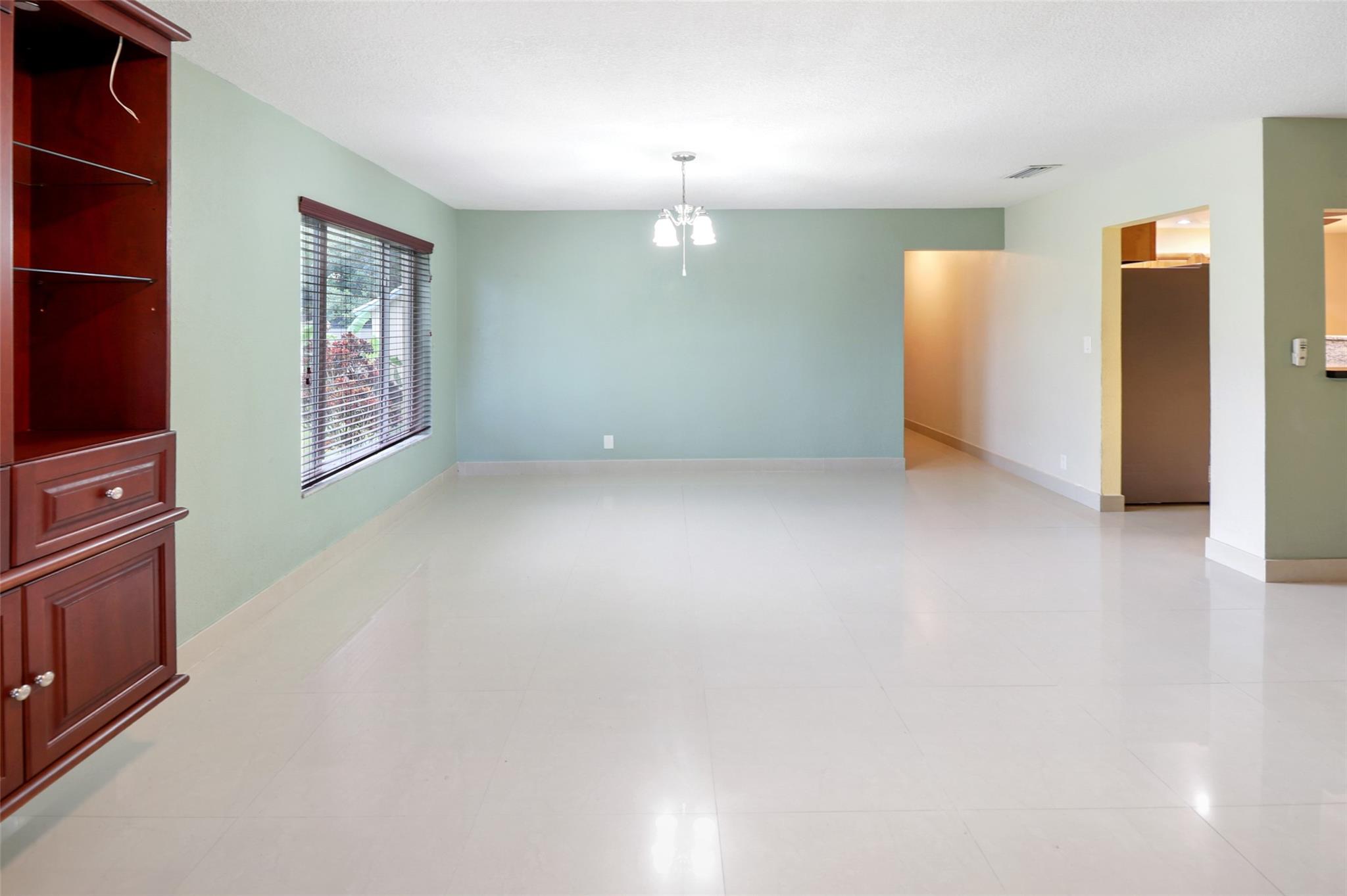 861 NW 116th Ave