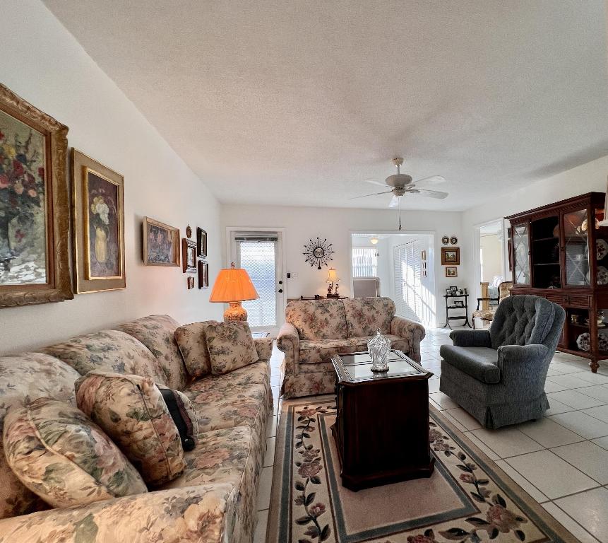 CENTURY VILLAGE -STRATFORD CONDOMINIUM - Residential