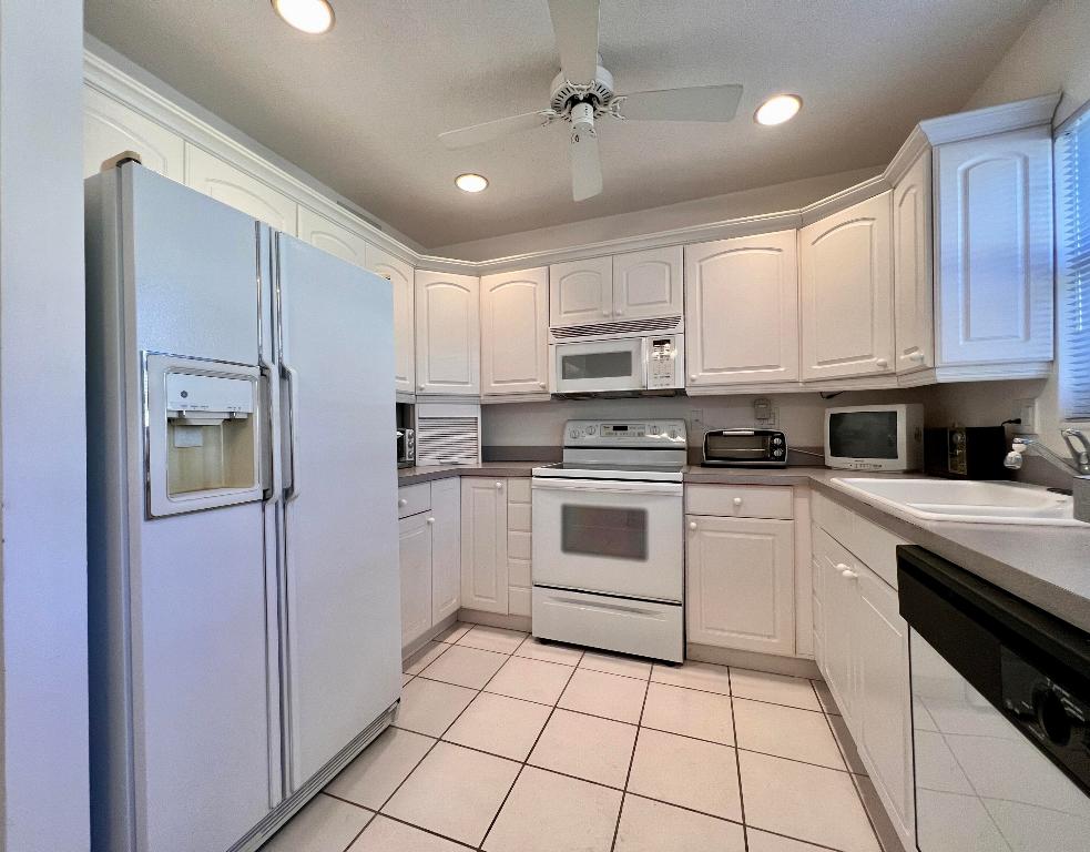 CENTURY VILLAGE -STRATFORD CONDOMINIUM - Residential