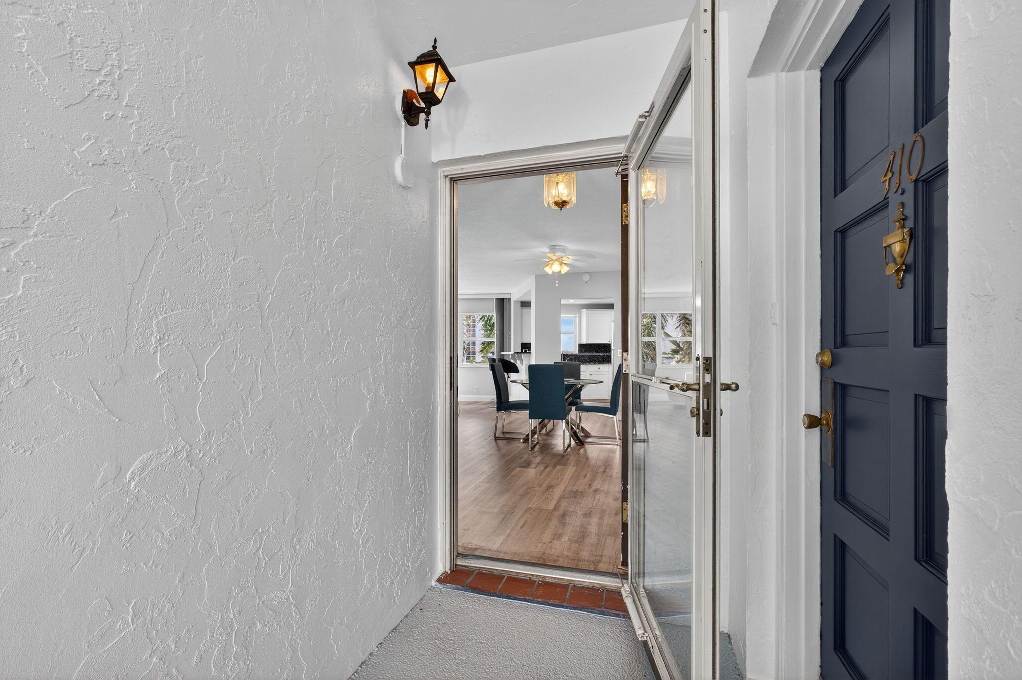 28 Yacht Club Drive 409