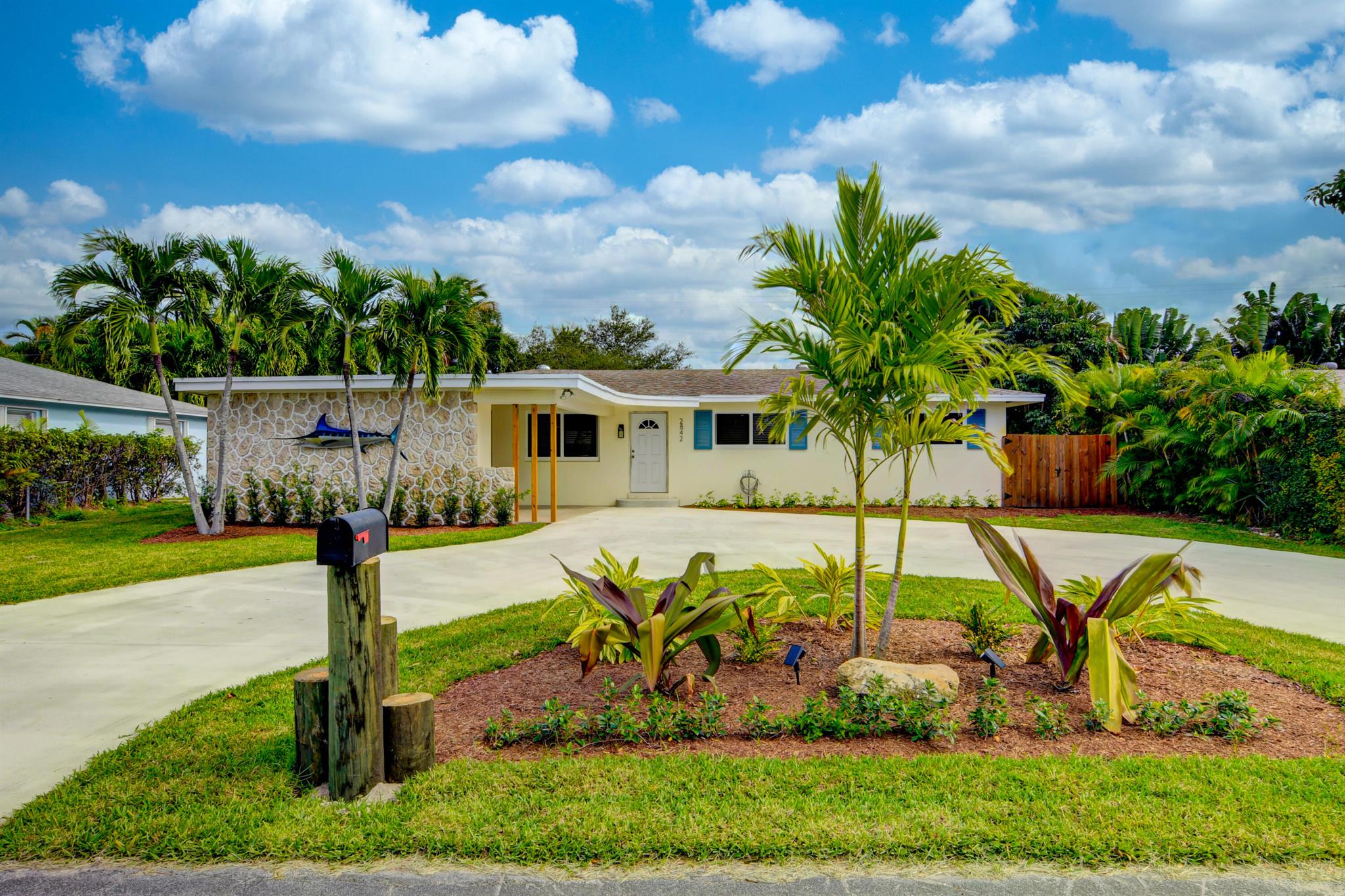 Step into your coastal Florida cottage paradise available for annual lease. The home has undergone an entire renovation and has been meticulously maintained. Featuring wood look tile flooring, designer bathrooms, and a beautifully appointed modern chic kitchen. Both the design and feel of the house are warm and inviting, with careful attention to the use of space, and abundant natural light. The backyard is fully fenced, pet and kid friendly. Relax and enjoy the outdoor dining room, teak outdoor lounge seating, and fire pit. Tucked away in the desirable Chapel Hill neighborhood, 2 miles to the beach, and a short golf cart ride to Atlantic avenue and Downtown Delray Beach's famous shops and restaurants.