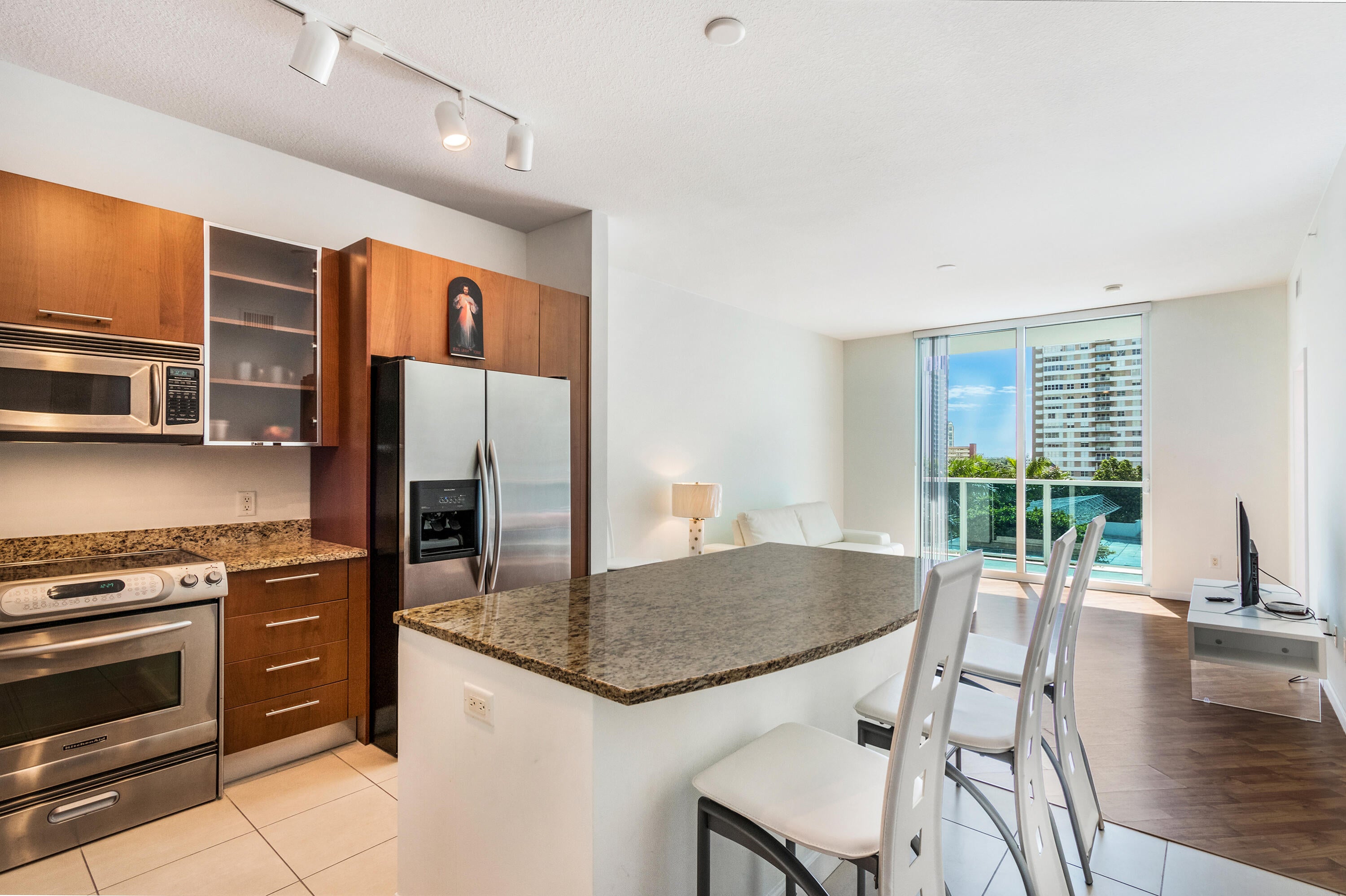 1945 S Ocean Drive 502