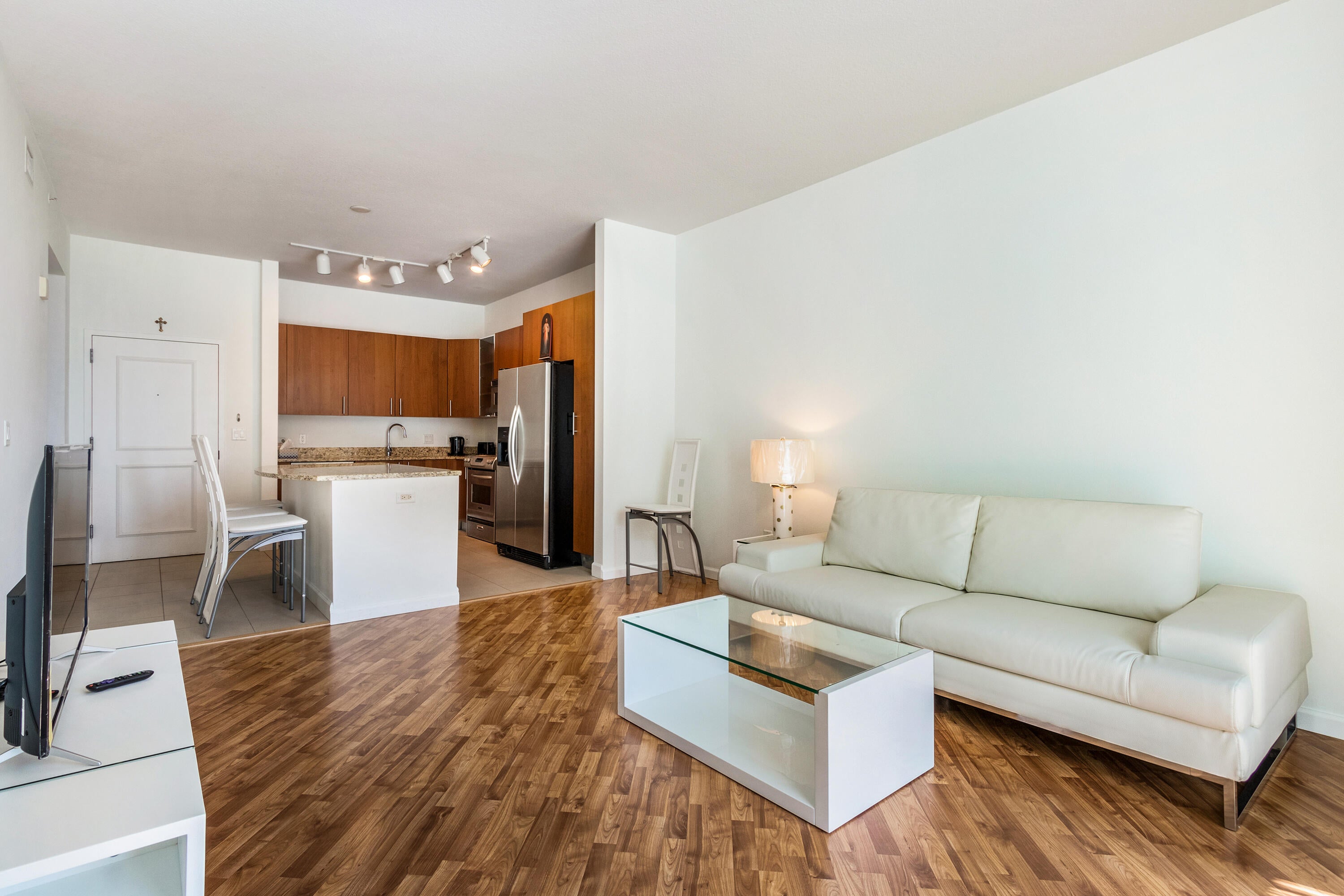 1945 S Ocean Drive 502