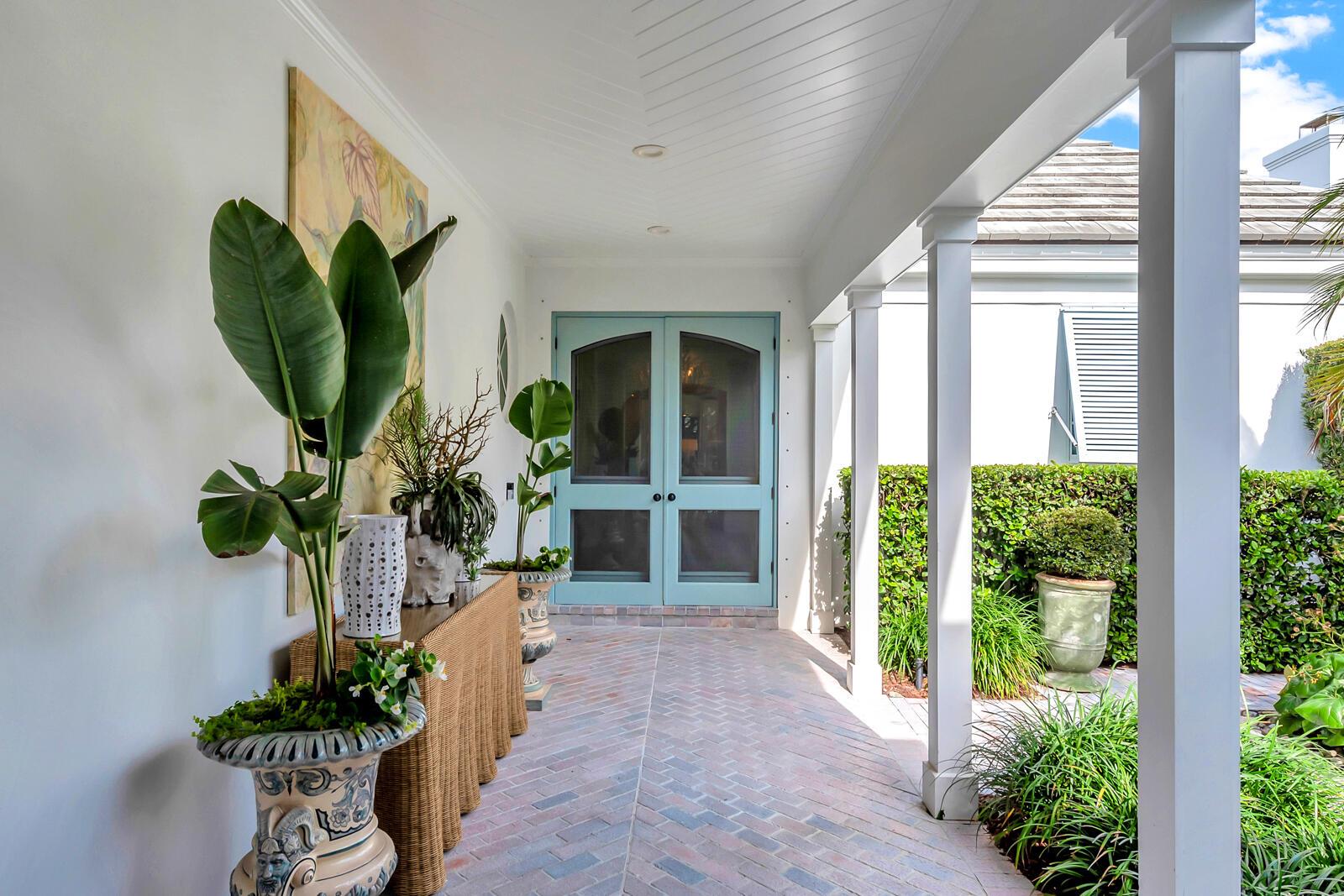 171 Coquille Way