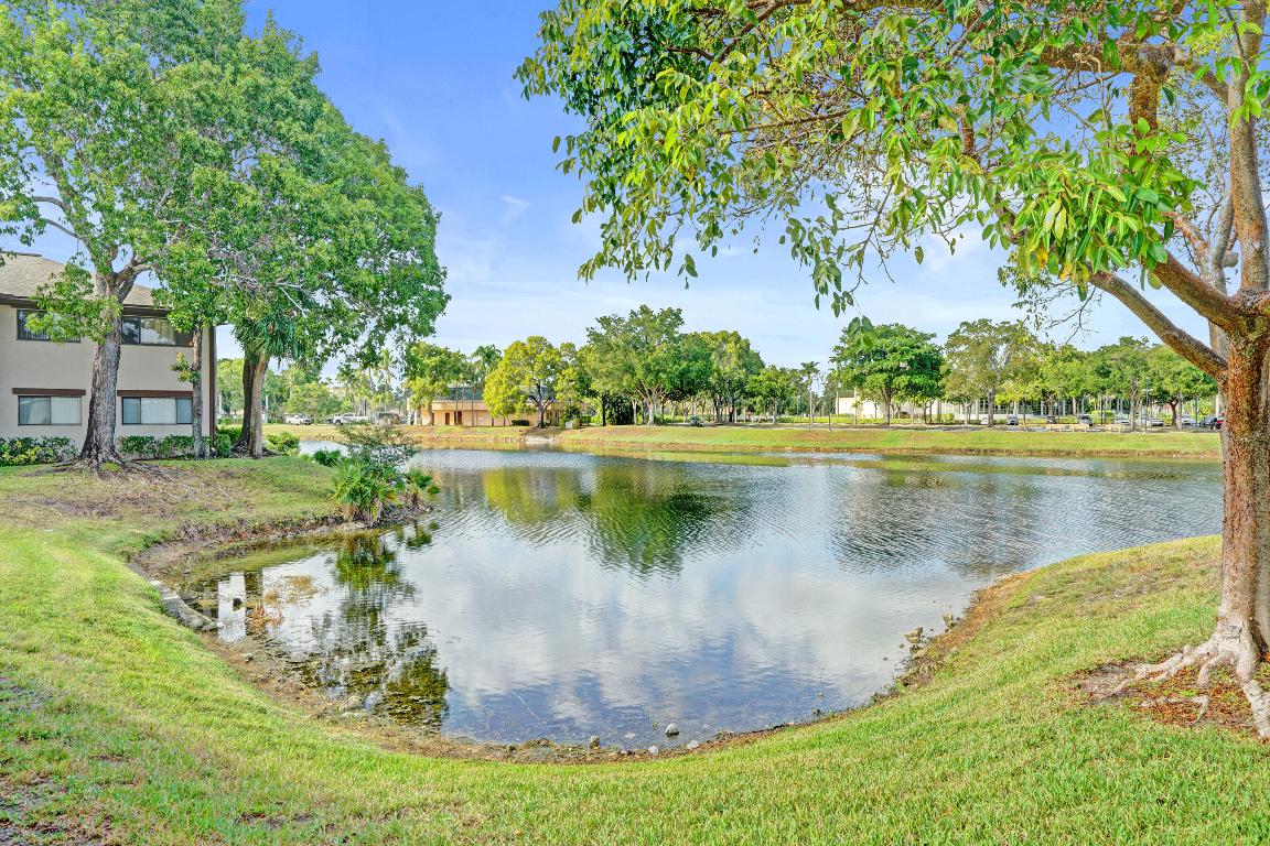 BELFORT CONDOMINIUM E - Residential