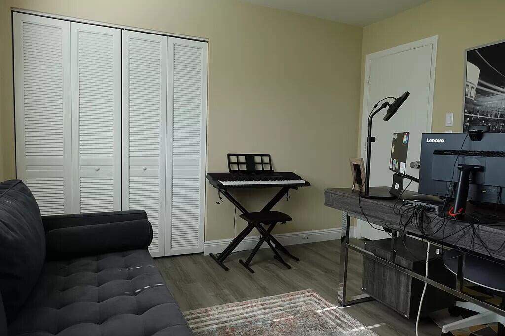 TIMBERWALK SEC 3 - Residential Lease