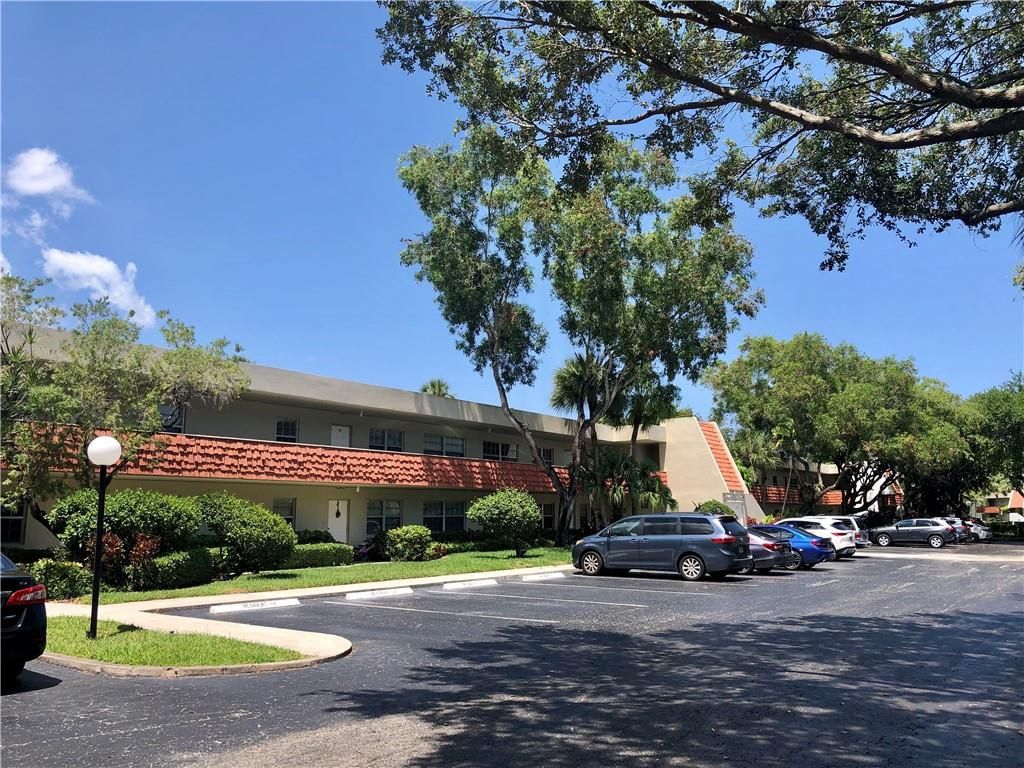Photo of 801 Cypress Blvd #204C, Pompano Beach, FL 33069 (MLS # F10282625)