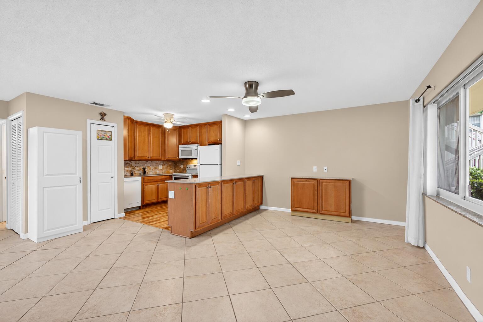 221 COVENTRY J