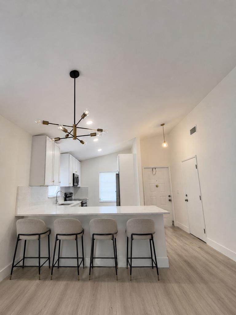 8101 Sweetbriar Way