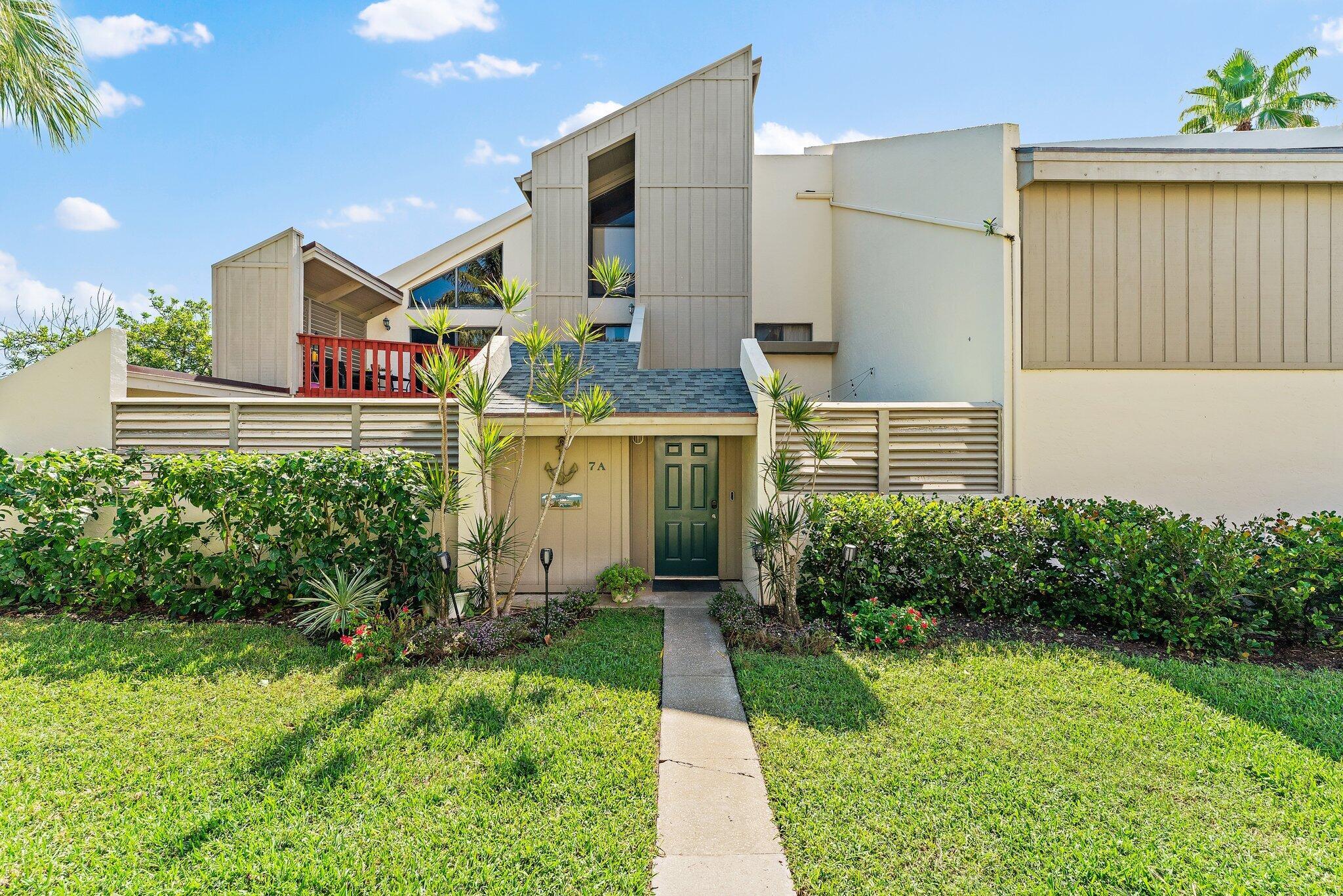 Very RARE Annual furnished in Walk to the Beach and Riverwalk location of Jupiter Ocean & Racquet Club...or 6 months at $3200/mo or 3 Season months at $4500/mo. You will not want to leave this slice of paradise after you move in...Great outdoor living space includes a totally private open to sky courtyard on this Highly Upgraded Sea Lofter Garden Villa. Community offers 2 community pools and clubhouse tennis by optional membership. This is a little gem all the way around.