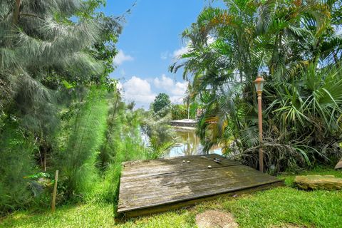 A home in Port St Lucie