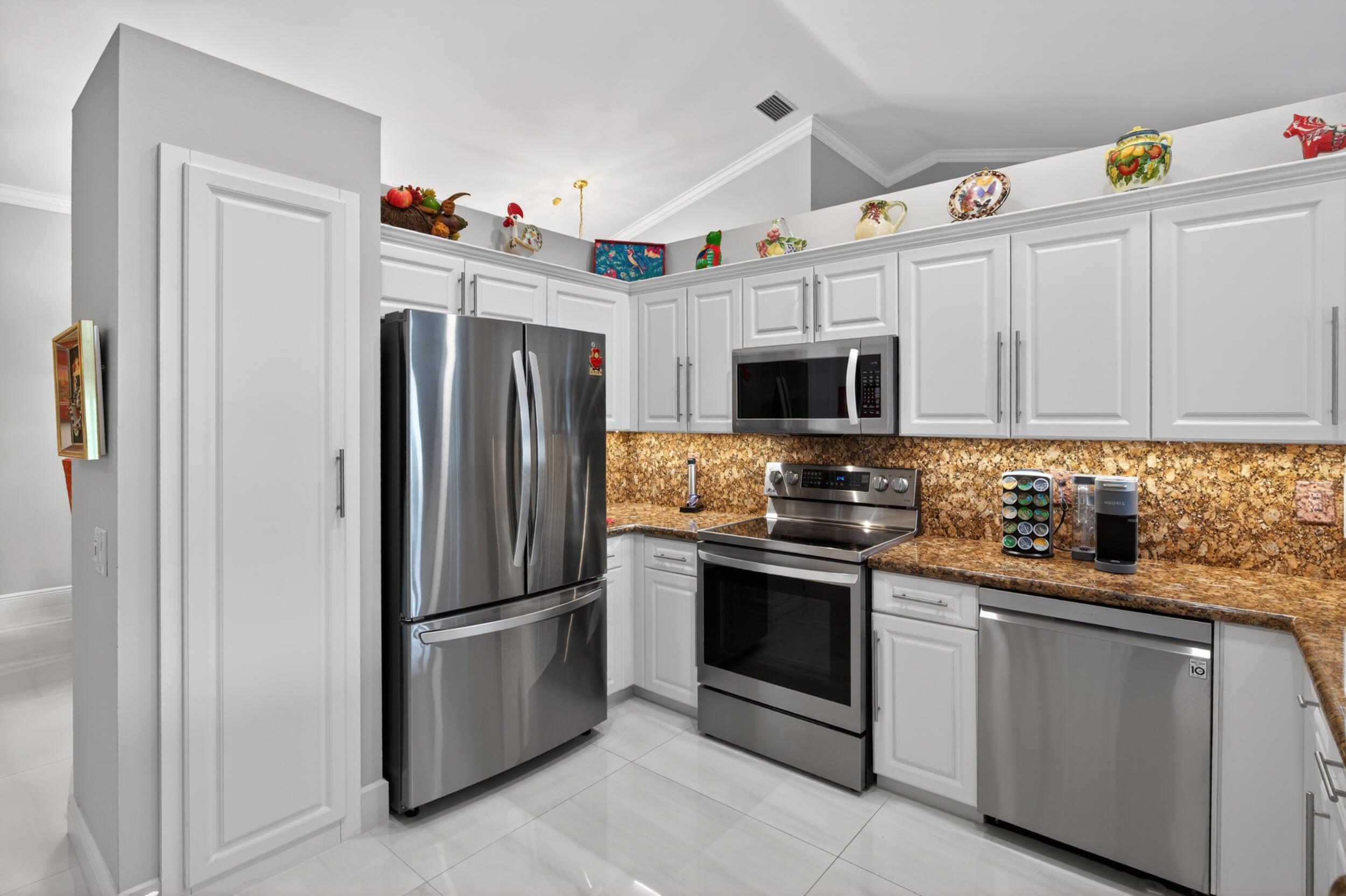 Cameron Lakes - Residential