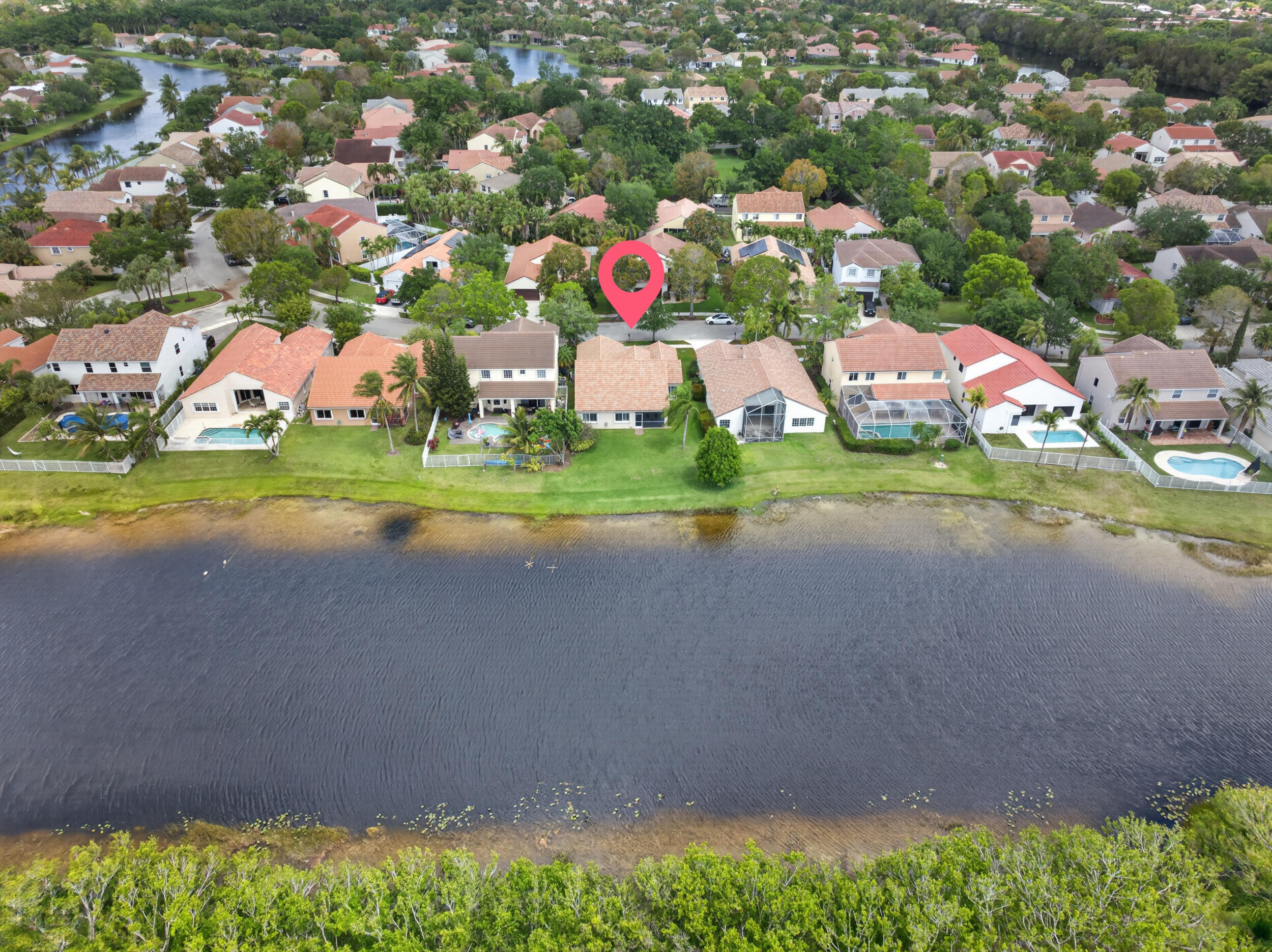 Cameron Lakes - Residential
