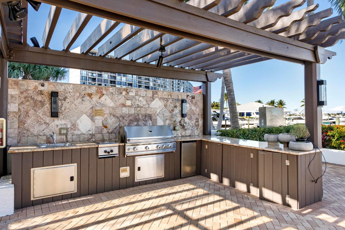 OLD PORT COVE CONDO FIVE - Residential