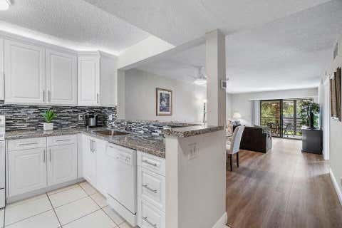 Featured picture for the property R10994422