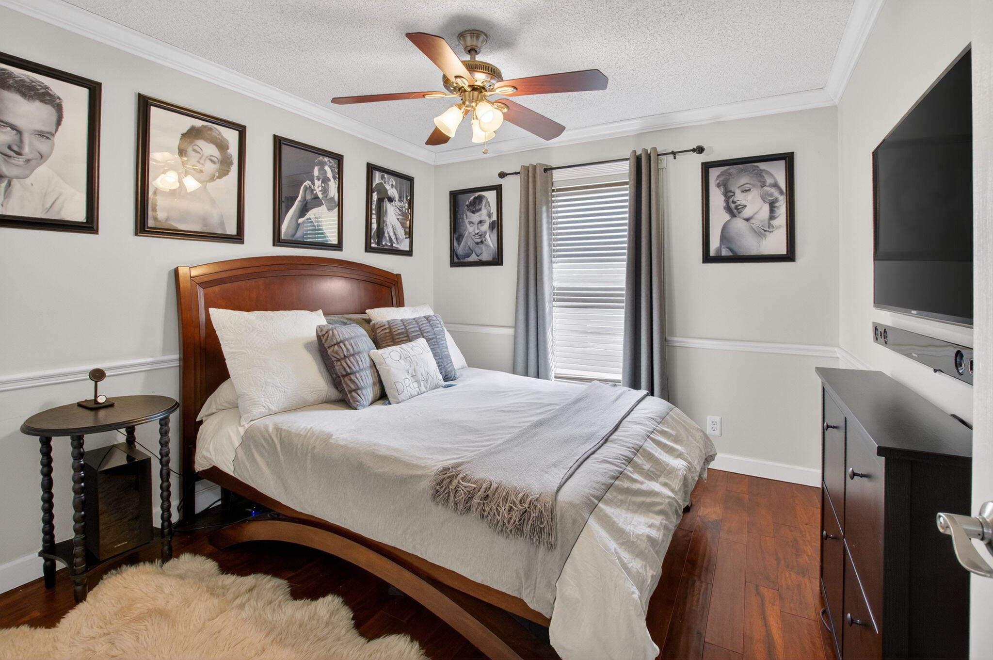 RAINBOW LAKES - Residential
