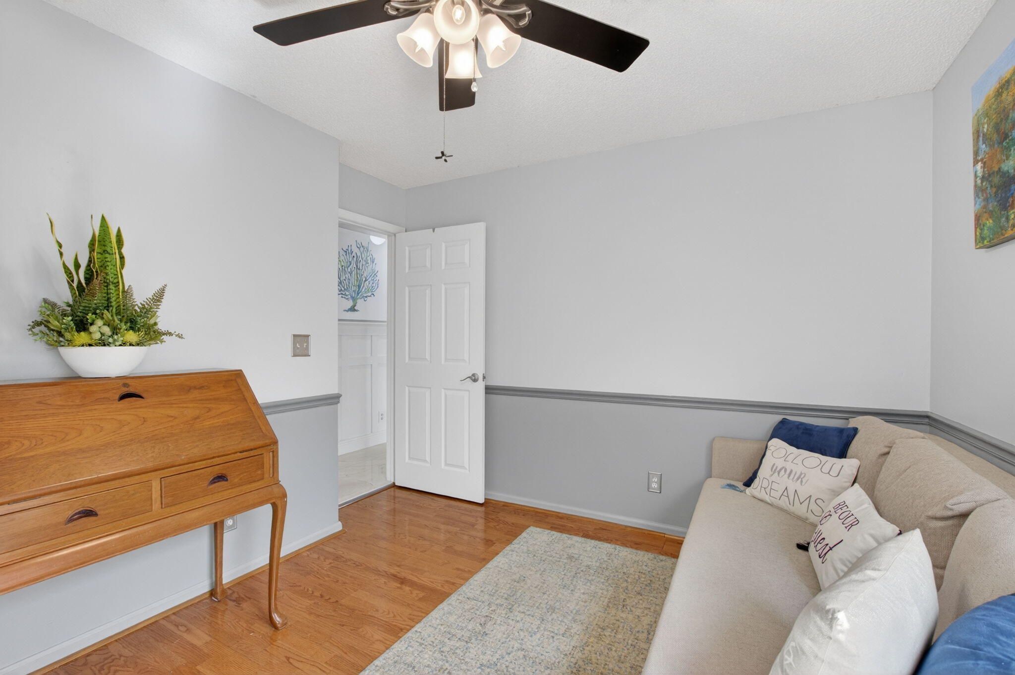 RAINBOW LAKES - Residential