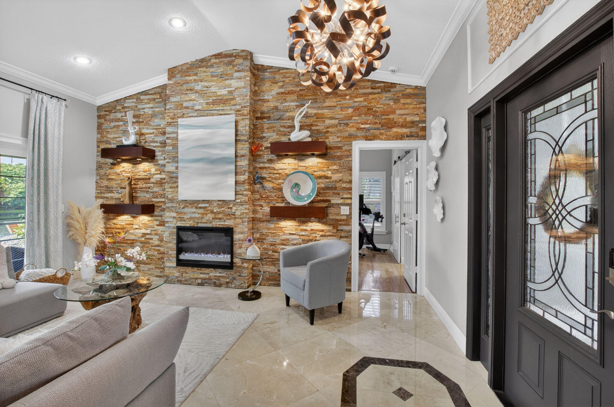 RAINBOW LAKES - Residential