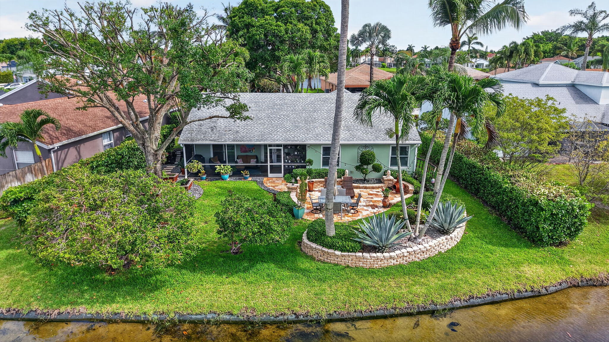 RAINBOW LAKES - Residential