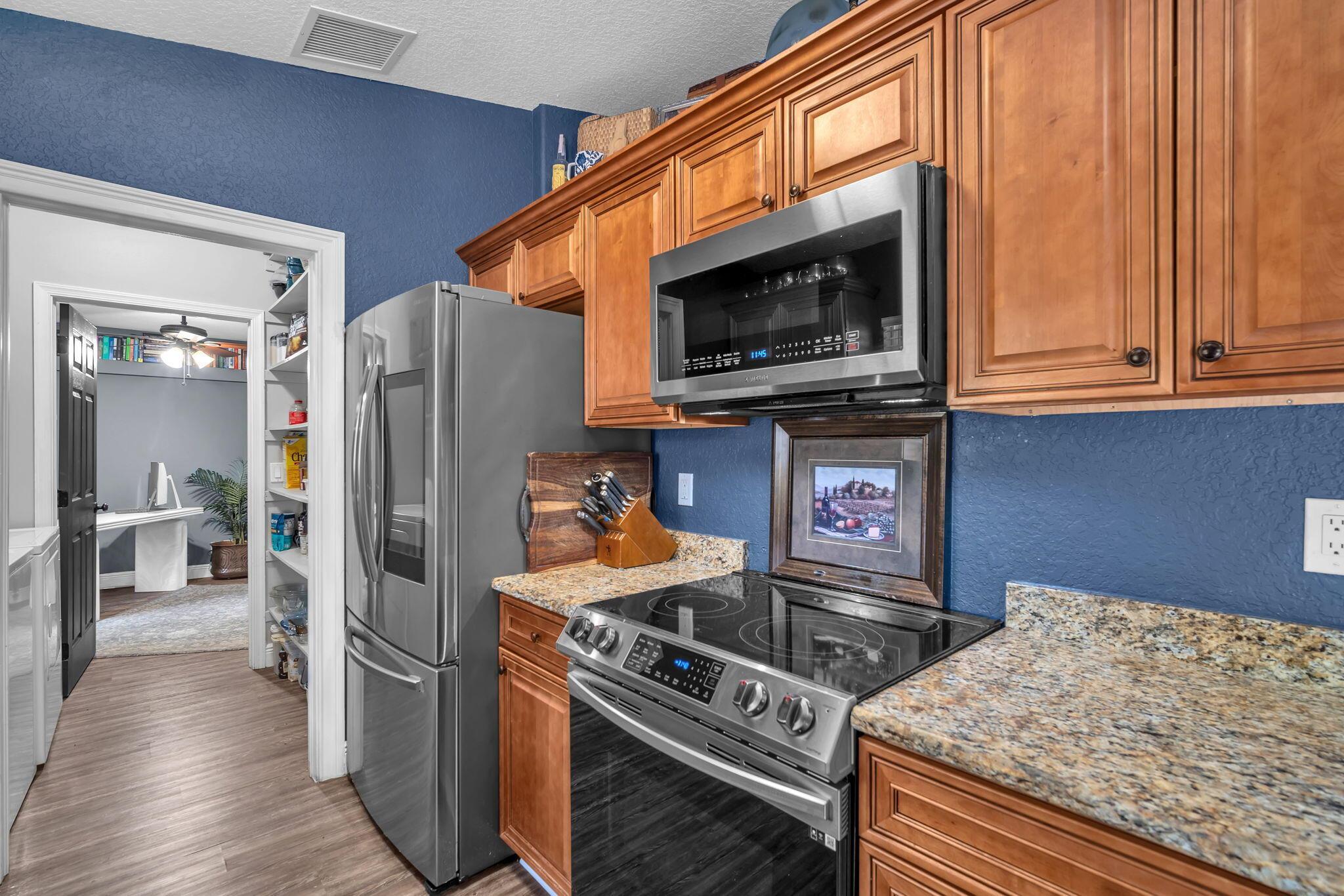 Acreage - Residential Lease