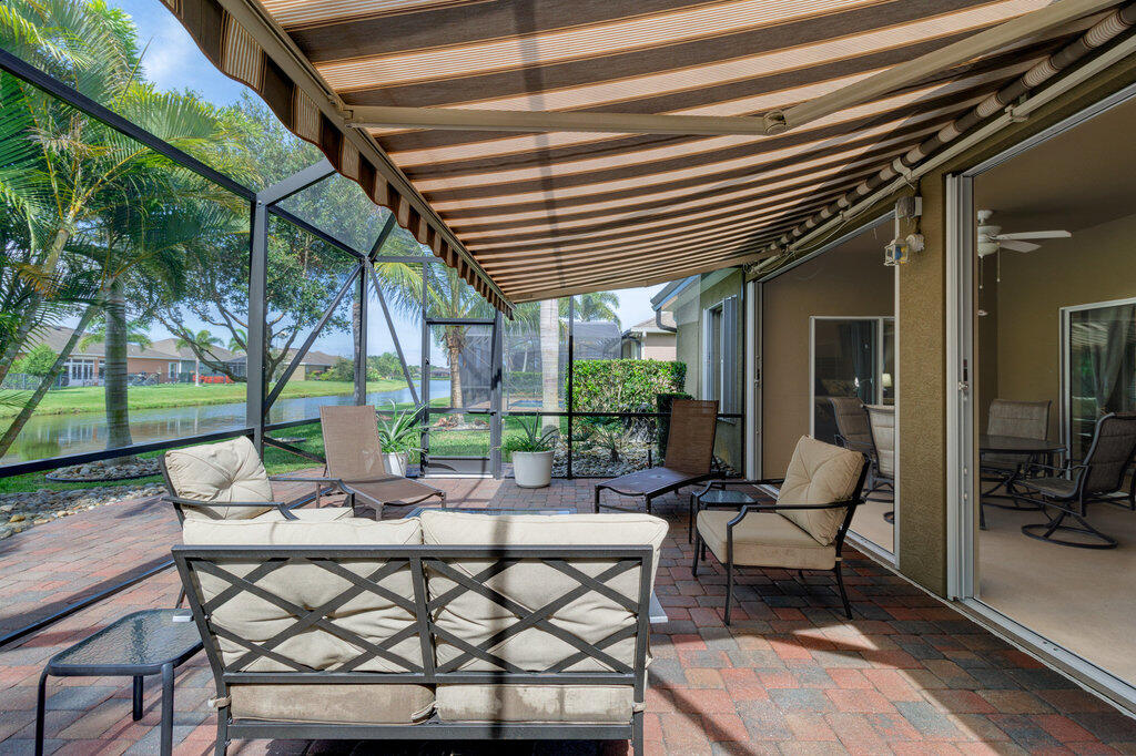 SEBASTIAN CROSSINGS - Residential