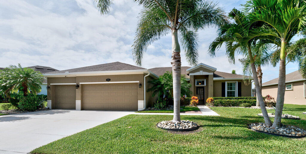 SEBASTIAN CROSSINGS - Residential