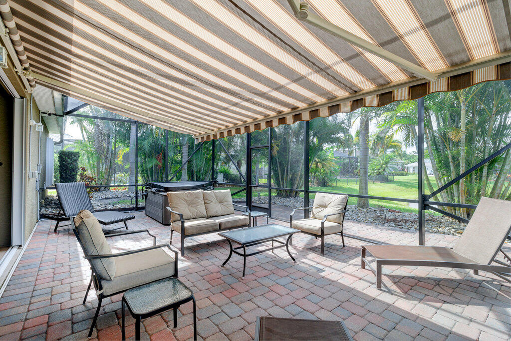 SEBASTIAN CROSSINGS - Residential