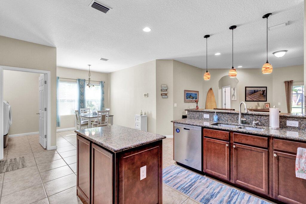 SEBASTIAN CROSSINGS - Residential