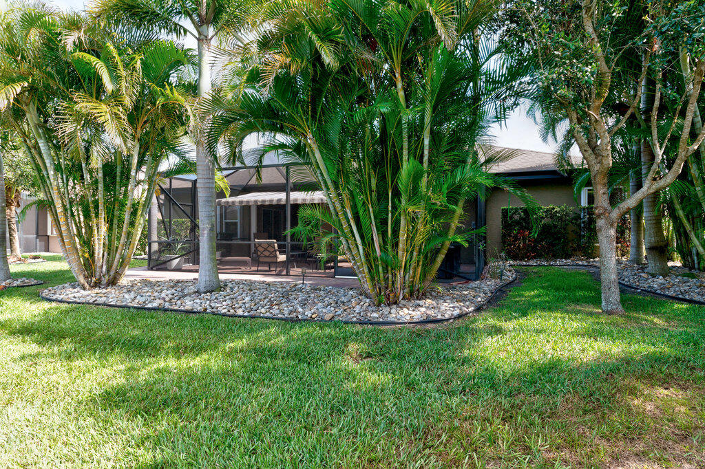 SEBASTIAN CROSSINGS - Residential