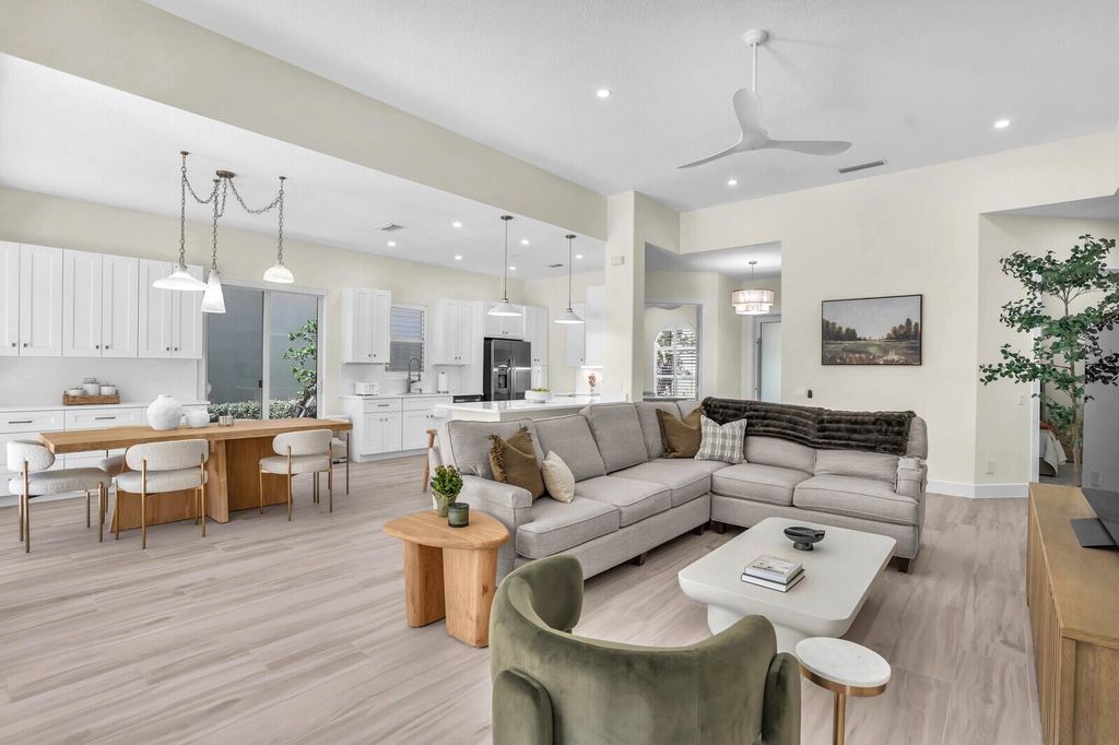 Photo of 2930 Rio Claro Drive S, Wellington, FL 33414 (MLS # R11124762)