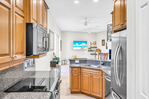 Tiny photo for 1627 E Broward Boulevard, Fort Lauderdale, FL 33301 (MLS # B26089830)
