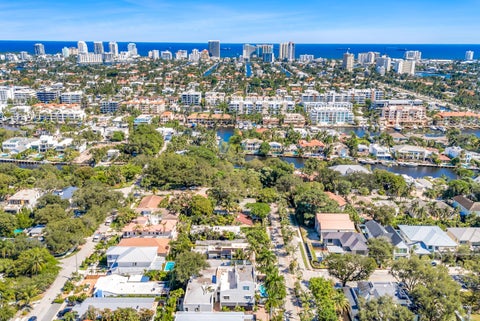 Tiny photo for 1627 E Broward Boulevard, Fort Lauderdale, FL 33301 (MLS # B26089830)