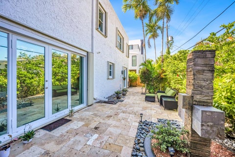 Tiny photo for 1627 E Broward Boulevard, Fort Lauderdale, FL 33301 (MLS # B26089830)
