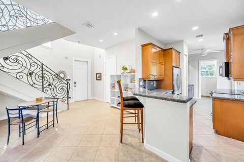 Tiny photo for 1627 E Broward Boulevard, Fort Lauderdale, FL 33301 (MLS # B26089830)