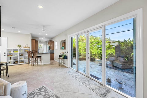 Tiny photo for 1627 E Broward Boulevard, Fort Lauderdale, FL 33301 (MLS # B26089830)