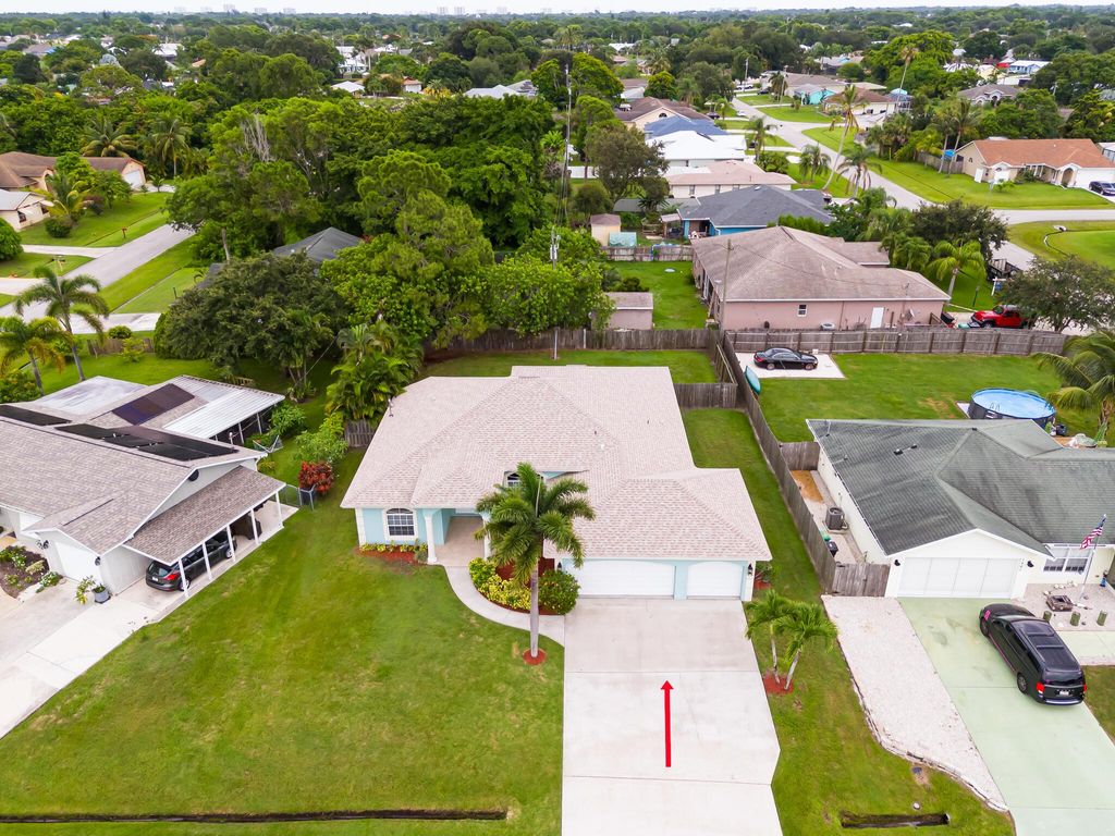 Photo of 1849 SE Camilo Street, Port Saint Lucie, FL 34952 (MLS # R11005920)