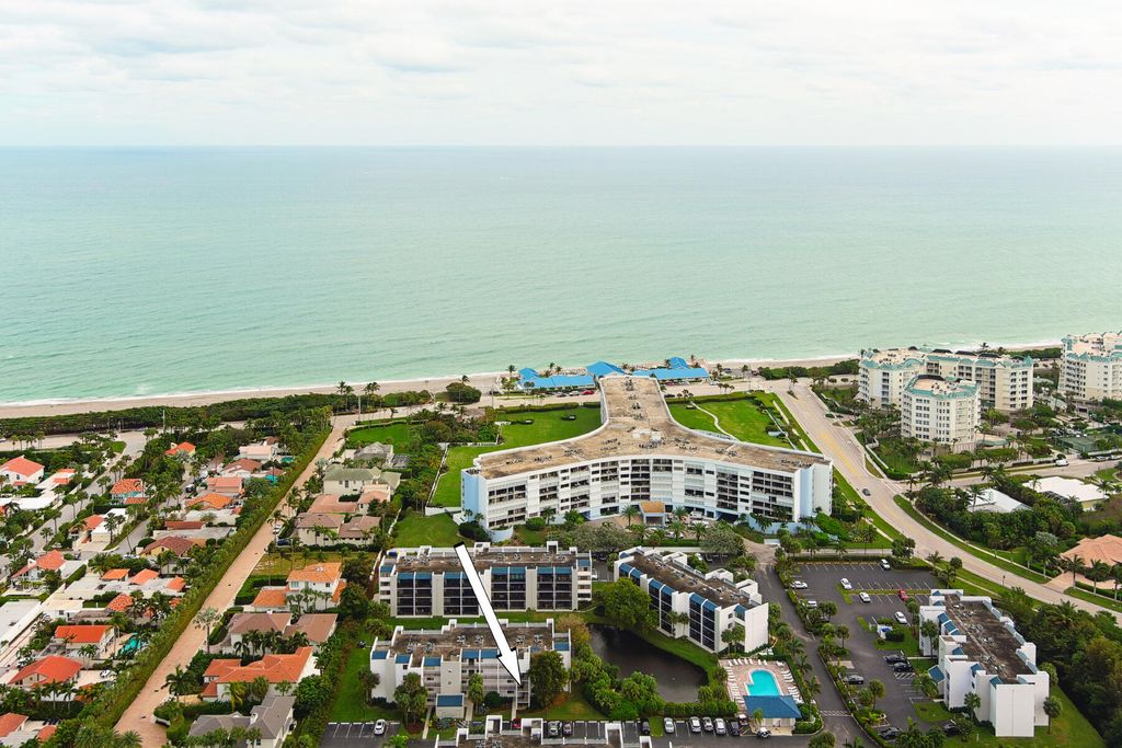 Photo of 1605 S Us Highway 1 #D206, Jupiter, FL 33477 (MLS # R10904054)